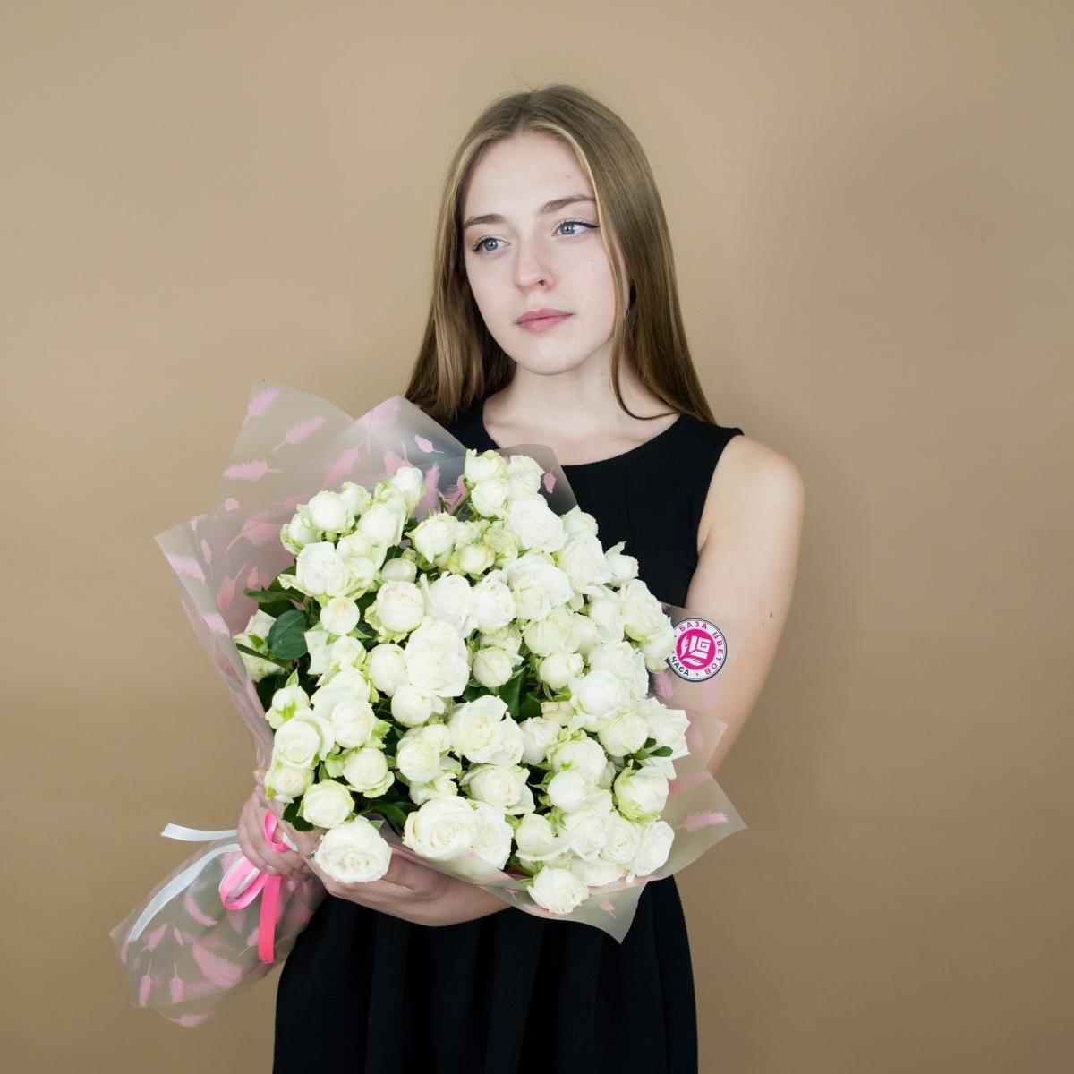 Розы кустовые белые [№  3696]