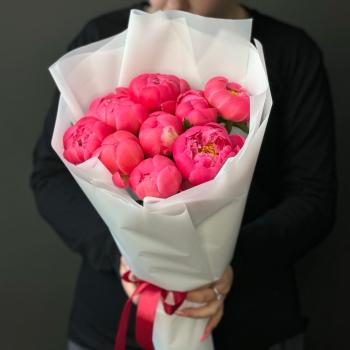 Букет с пионами 9 шт артикул: 152460